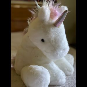 Beautiful soft n cozy Unicorn